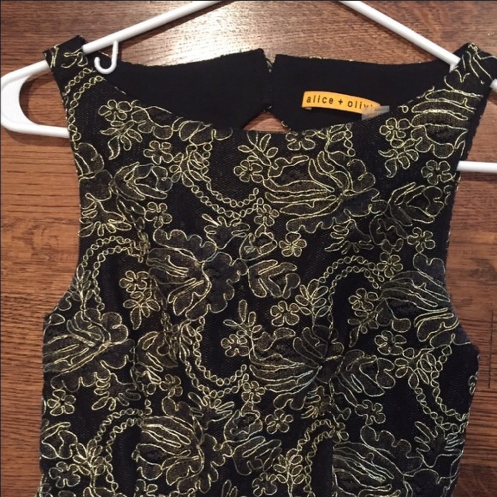 Alice & Olivia embroidered dress